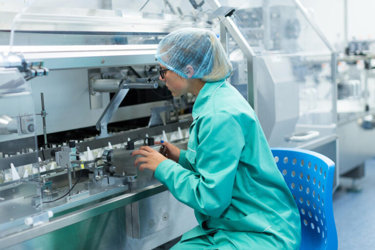 a-industria-farmaceutica-esconde-tratamentos-para-proteger-os-seus-lucros